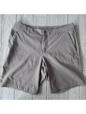 Lululemon Men’s Performance Shorts Size 34 Gray Stretch Golf Casual Lightweight
